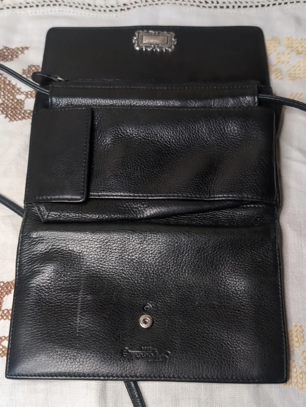 Fossil Black Leather Crossbody Wristlet Bag with Silver Accent